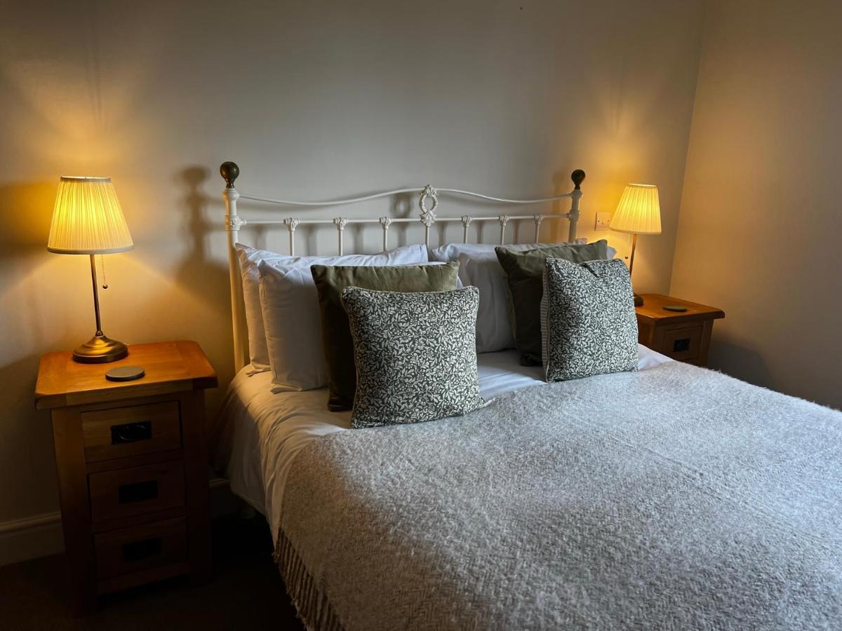 White Hart Bed & Breakfast Alton  Ruang foto